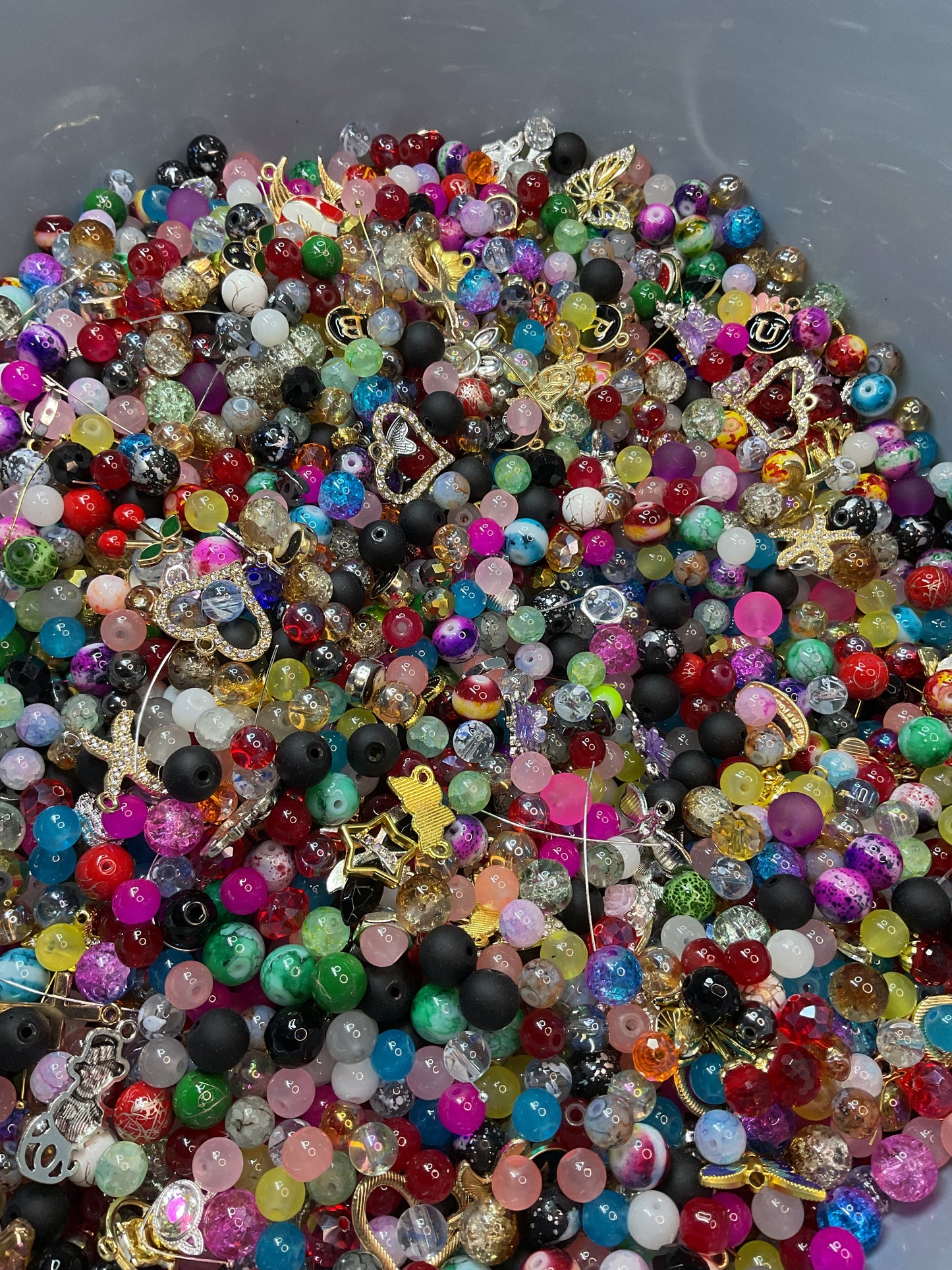 Bracelet beads scoop