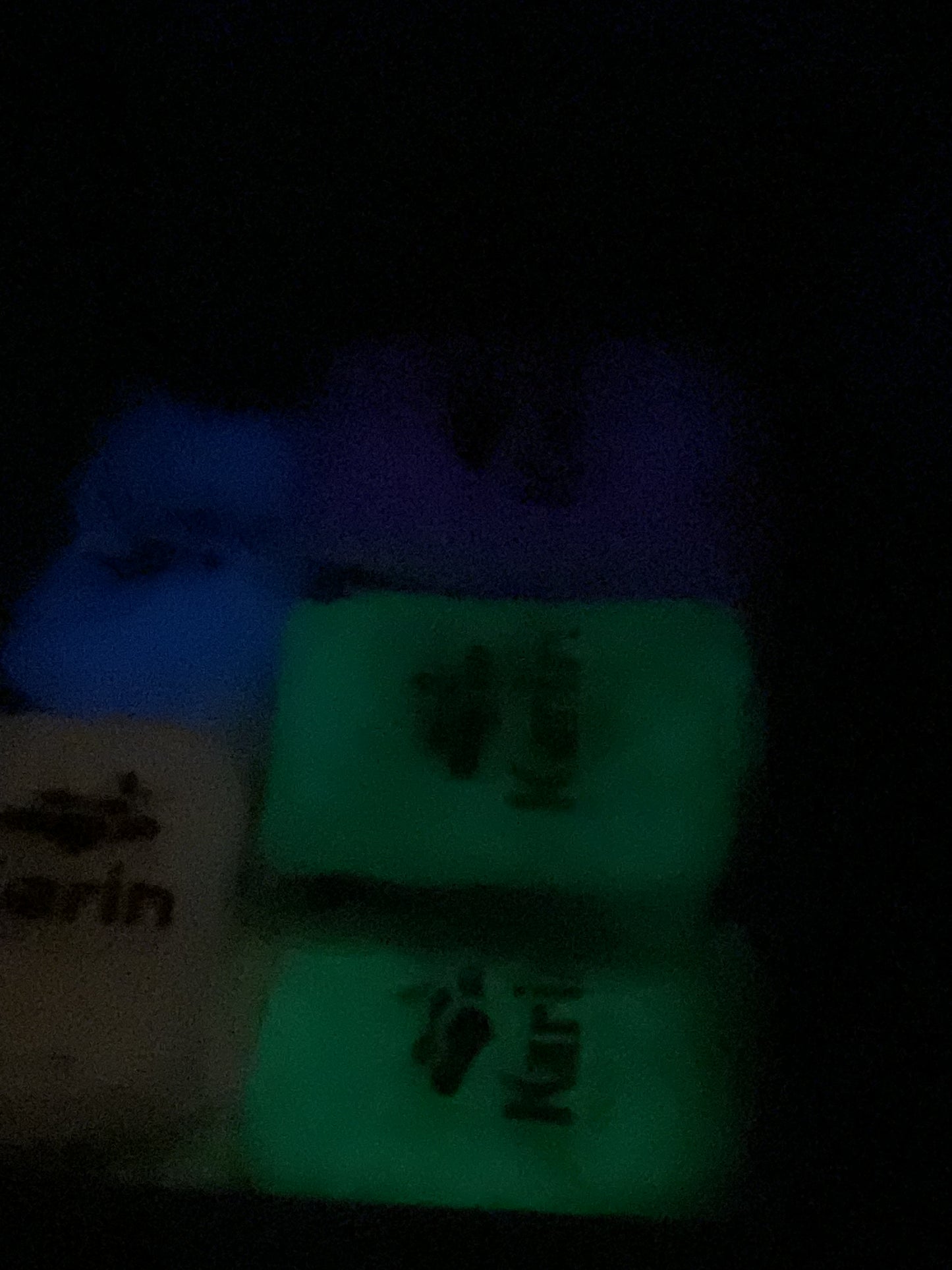 6/0 glow in the dark glass beads (Copy)