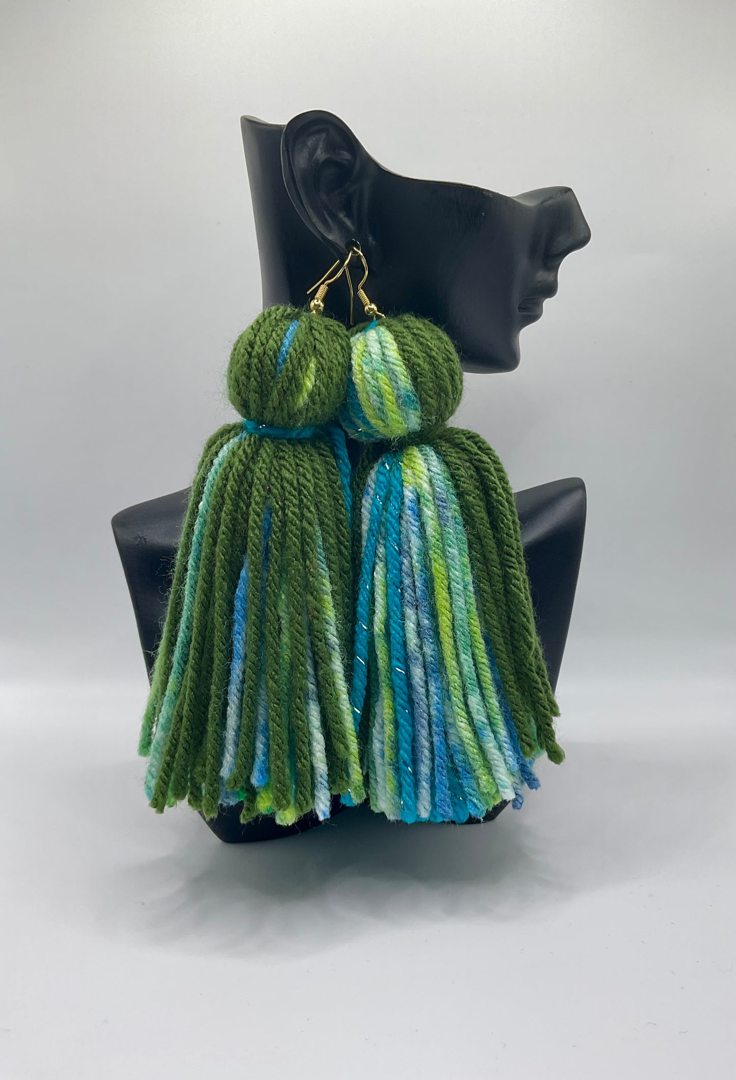 Bubble tassels earrings